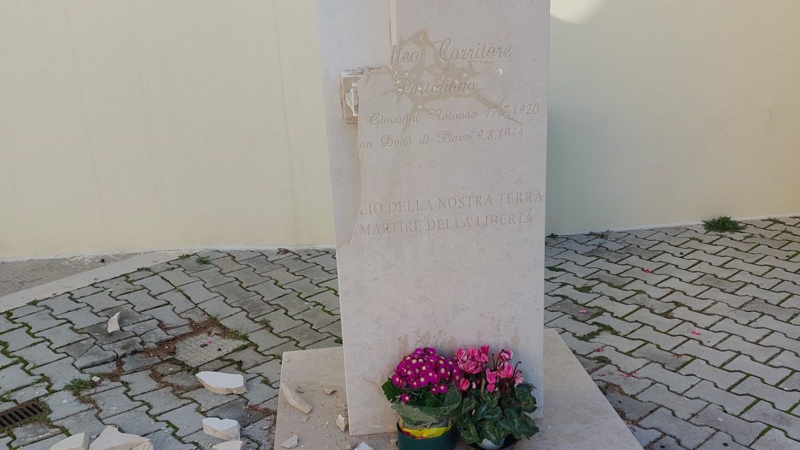 SAN GIOVANNI ROTONDO: VILE SFREGIO ALLA STELE DEL PARTIGIANO MATTEO CORRITORE